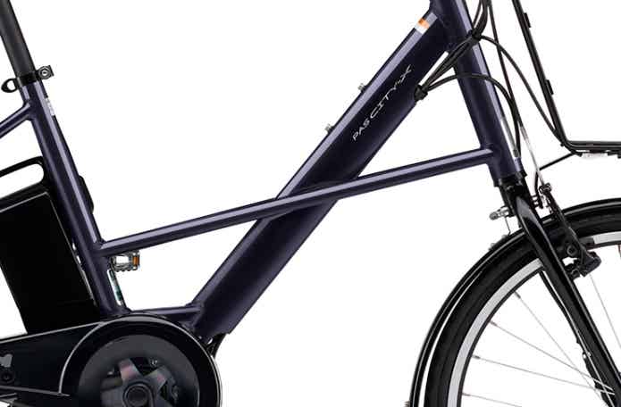 ヤマハ パスシティXのワイヤー内蔵フレーム