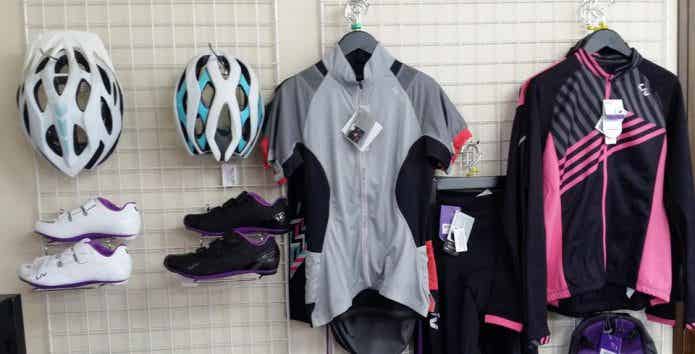 バイクとお揃いにしたい！かわいいアクセサリも注目