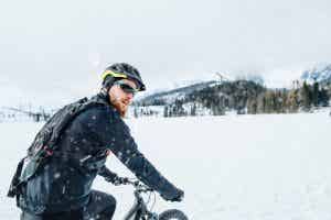 自転車の防寒対策はこれで万全！寒さ解消のアイテムを紹介