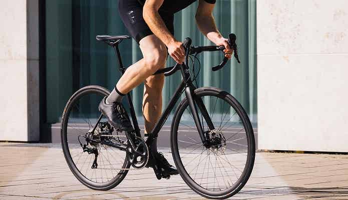 スポーツバイクの空気圧は、すごく大切です