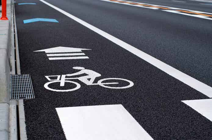 自転車は歩道を通行したらダメ？ルールやマナーなどをまとめました