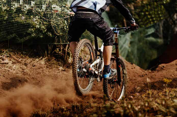 マウンテンバイクの選び方 ダウンヒル