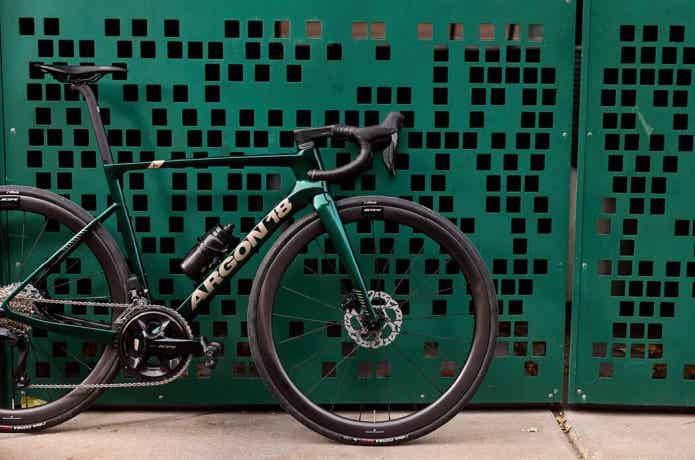 アルゴン ARGON18 plutonium サイズ XS アルテグラ完成車 アルゴン ARGON18 plutonium サイズ XS アルテグラ完成車