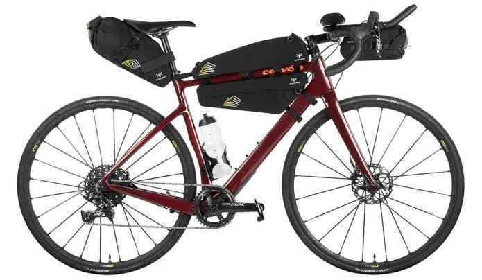 apidura アピデュラ　自転車　バッグ