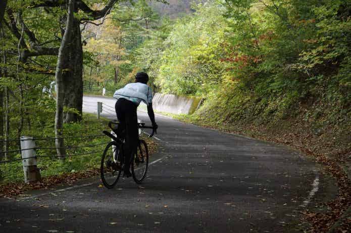 峠　走り方　自転車