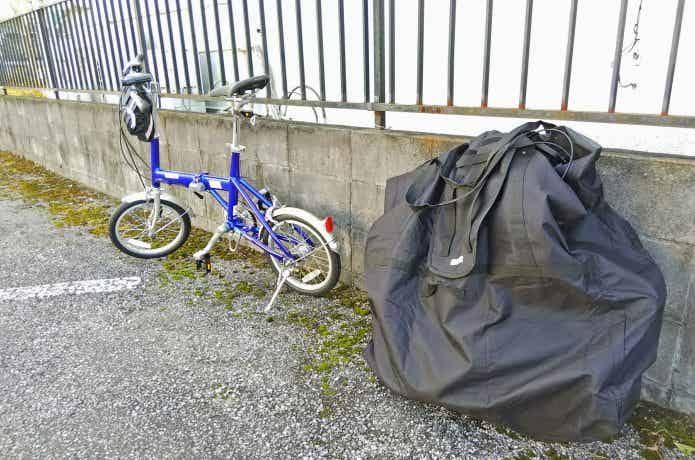 電車に乗せるなら、輪行袋も用意しよう