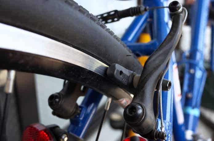 自転車　後輪　Vブレーキ
