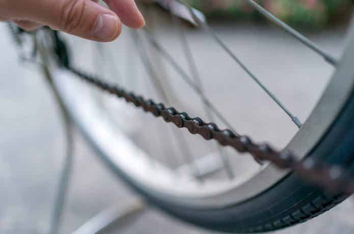 自転車　チェーン　指