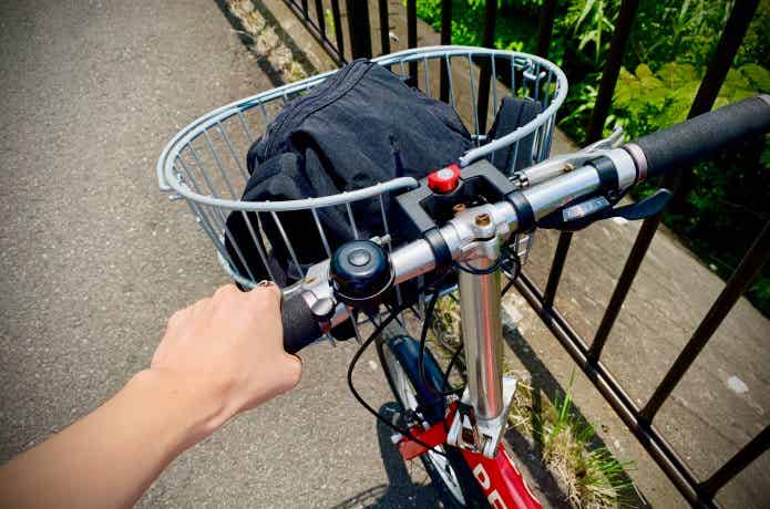 折りたたみ自転車、カゴ付きならこんなに便利！電動もあります！ | 【CYCLE HACK】自転車が楽しくなるマガジン - サイクルハック