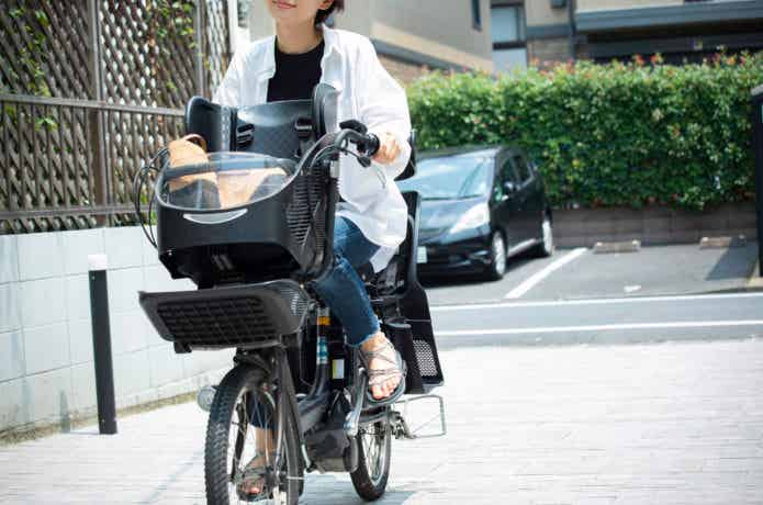 電動自転車　チャイルドシート