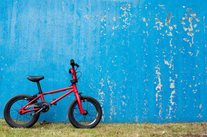 スピードを出しにくい街乗りBMX