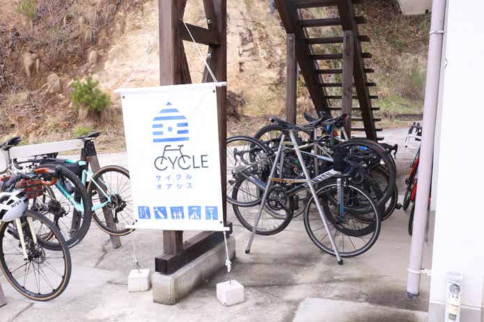 バイクスタンドがあるお店