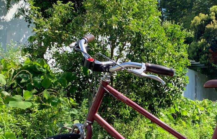 シティサイクルのハンドル