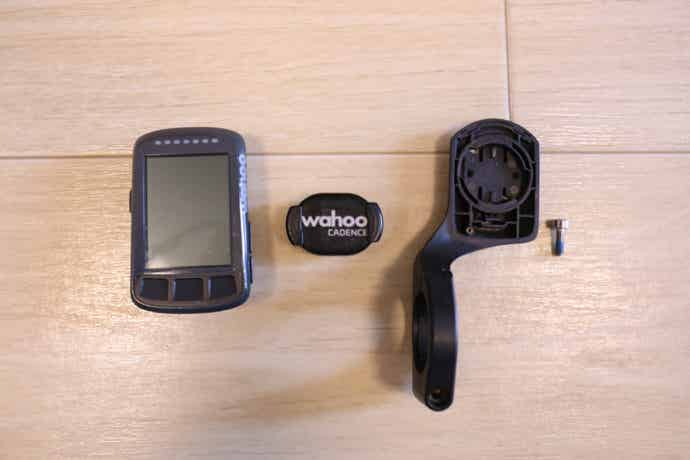 Wahoo ELEMNT BOLT V2, スピード/ケイデンスセンサーセット