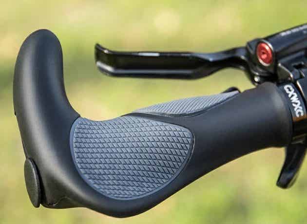自転車の牛角グリップ