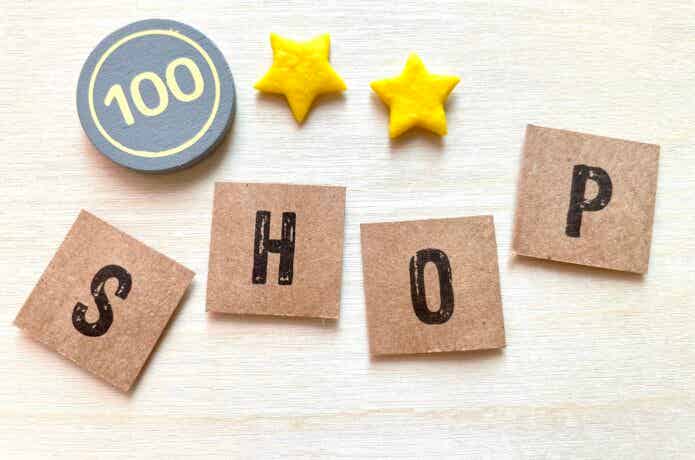 100円ショップ