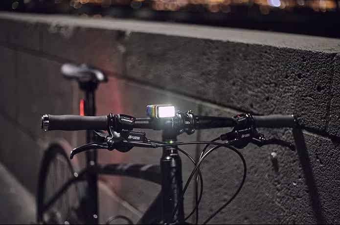 2024年最新】クロスバイクのライトのおすすめ12選。明るさや充電方式など選び方も解説。 CYCLE HACK（サイクルハック）