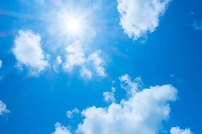 紫外線が強い空