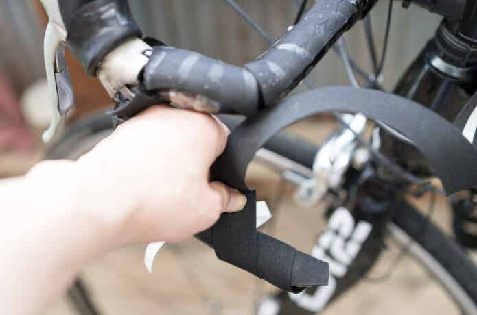 ロードバイクのハンドルの交換