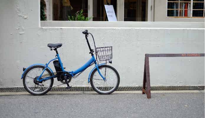 即日発送 簡易 電動折り畳み自転車 PELTECH 5回使用 室内保管中 10万円で購入 自転車本体