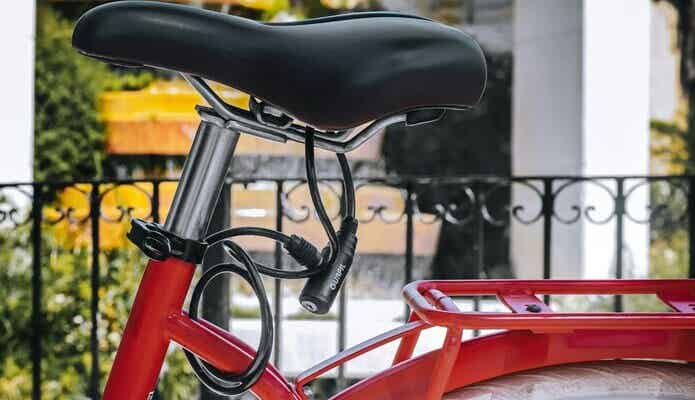 自転車とロック