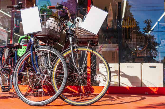 自転車ショップの自転車