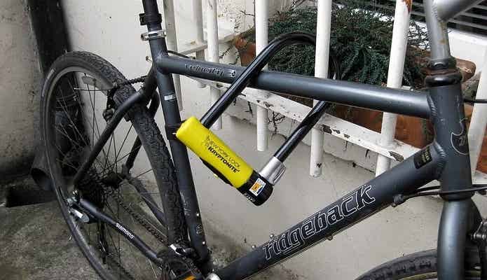 高い位置での施錠