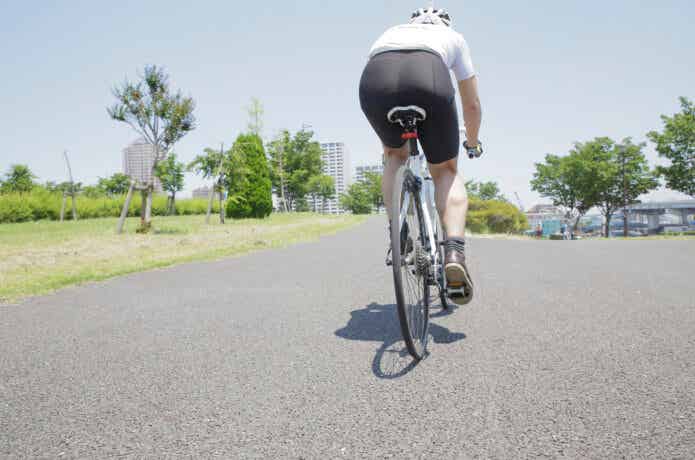 ロードバイクに慣れてお尻の痛みが改善された男性