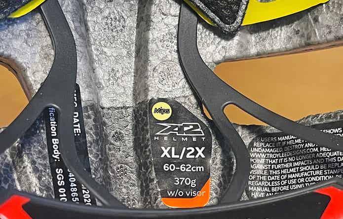 マウンテンバイクのヘルメットのサイズ表記