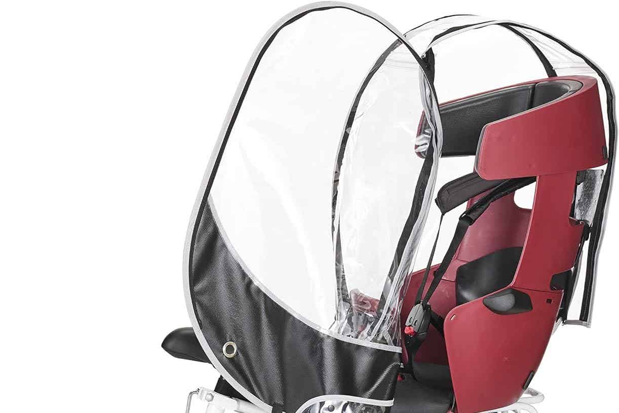 子どもを乗せ降ろししやすい自転車レインカバー