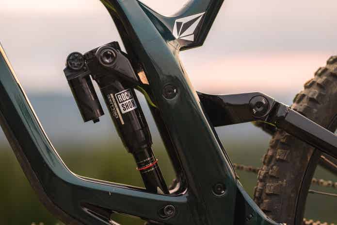 GT Bicycles】新型ダウンヒルモデル「FURY」が国内販売開始