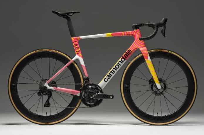 LAB71 SuperSix EVO Team