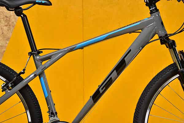GTのマウンテンバイクPALOMAR ALLOY