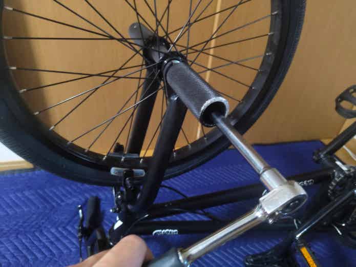 BMXのペグの取り外し