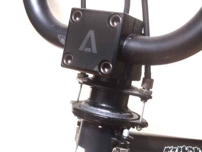 BMXのジャイロブレーキ