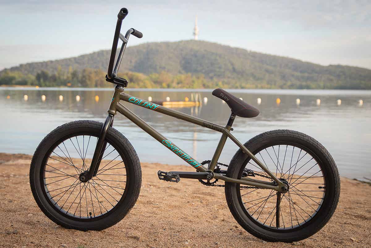 COLONYのBMX