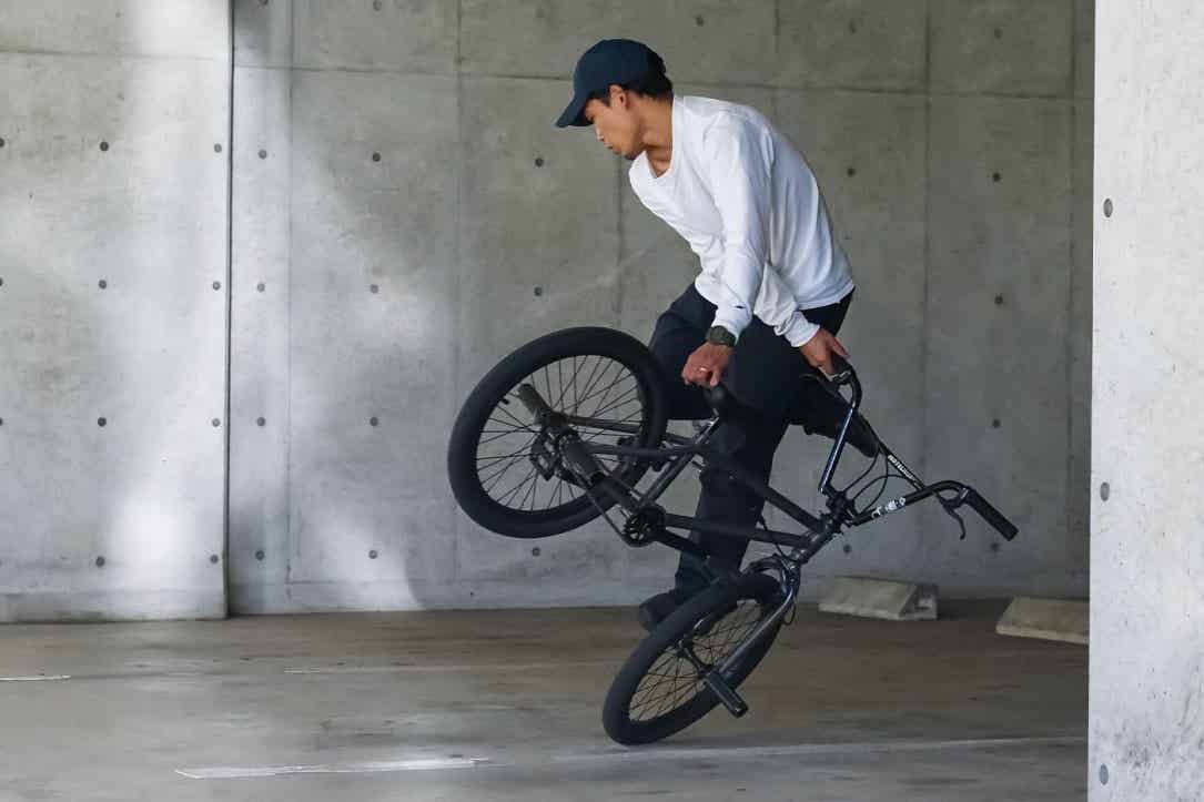 MOTEL WORKSのBMXライダー