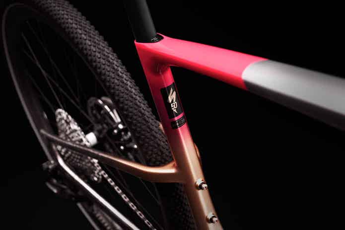 Vado SL 2 Carbonのヘッドチューブ