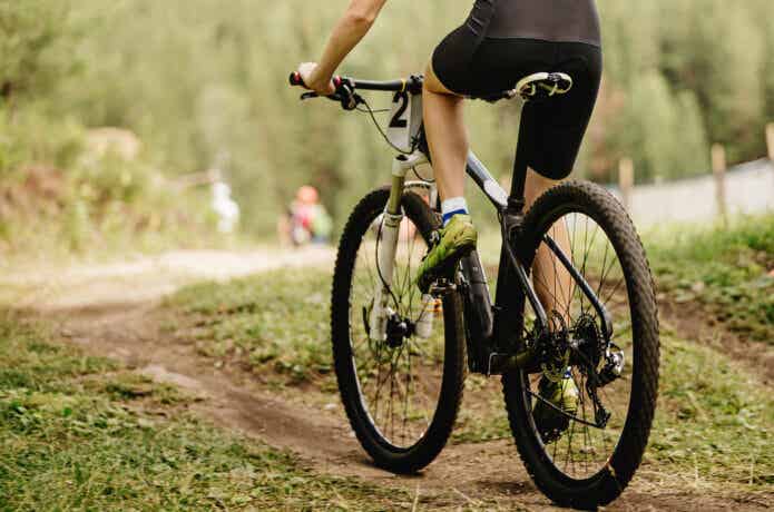 2025】マウンテンバイク用のシューズおすすめ10選。フラット