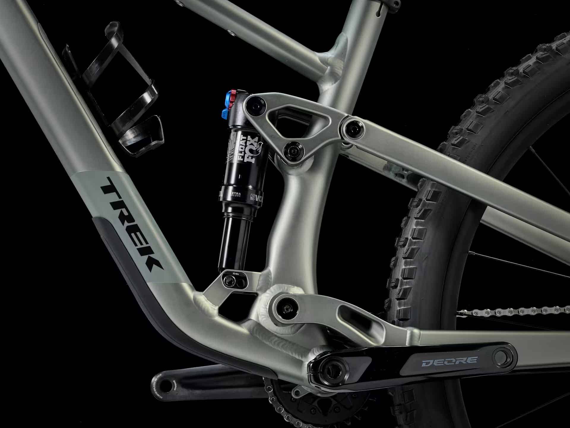 TREKのマウンテンバイクのリアサスペンション