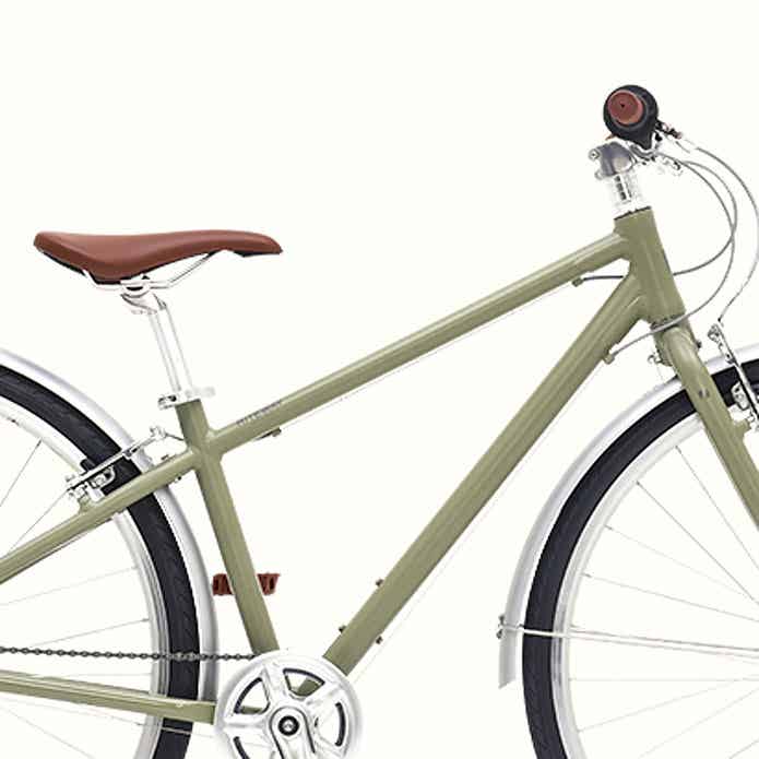 ZIT 700Cの車体