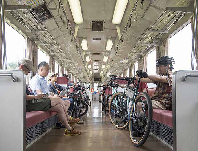 サイクルトレインの車内