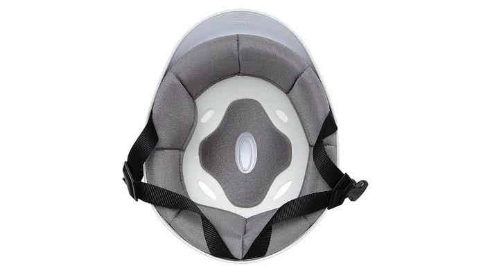 ヘルメット内部