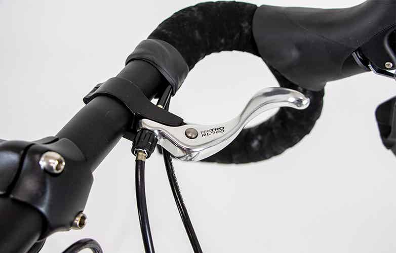 コーダ―ブルームの24インチロードバイクのブレーキ