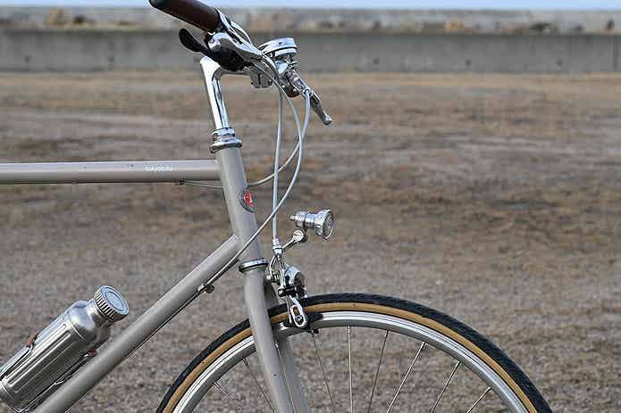 tokyobikeに取り付けた、「ビンテージライトV3」