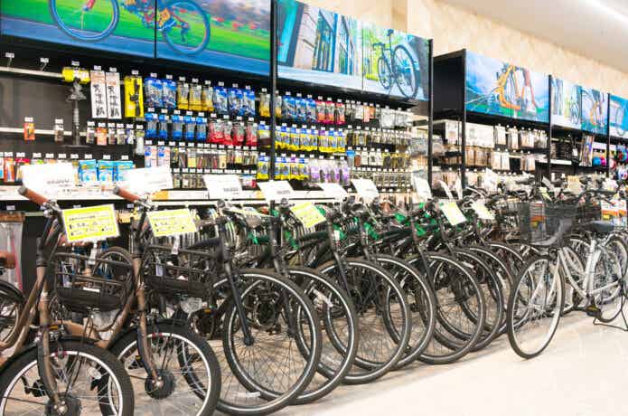大手量販店の自転車コーナー