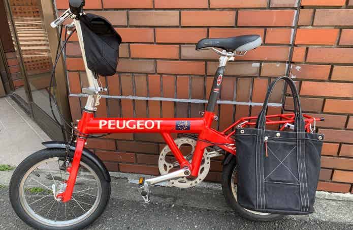 パニアバッグとフロントバッグをつけた16インチミニベロ