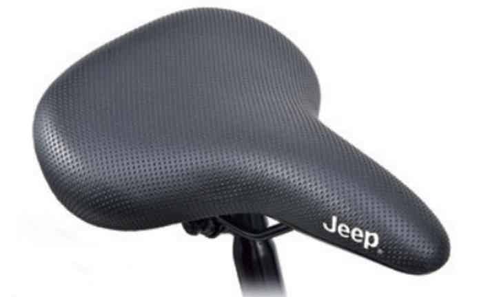 ジープの折りたたみ自転車のサドル