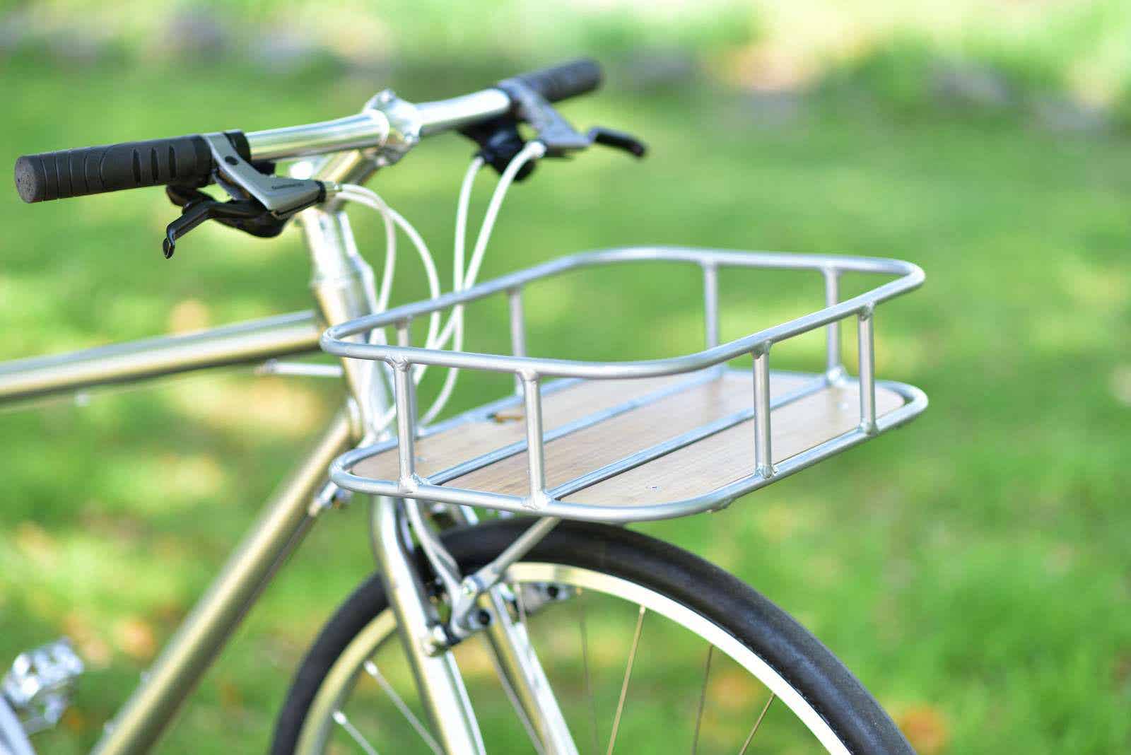 24インチクロスバイクのバスケット