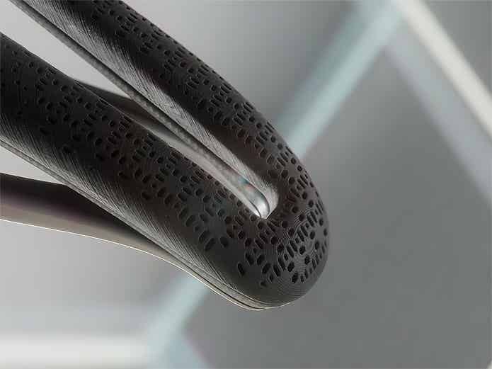 3Dプリントサドル「Aeolus AirLoom」